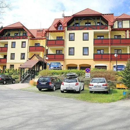 Appartement Klimatyczny, Parkowa Polana Myweek Polanica-Zdrój