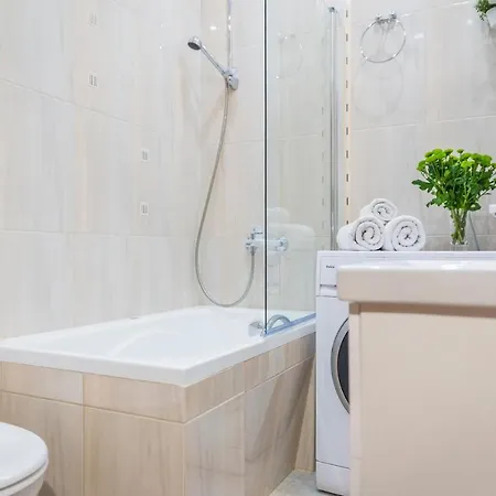 Klimatyczny, Parkowa Polana Myweek Polanica-Zdrój