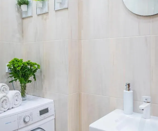 Klimatyczny, Parkowa Polana Myweek Polanica-Zdrój